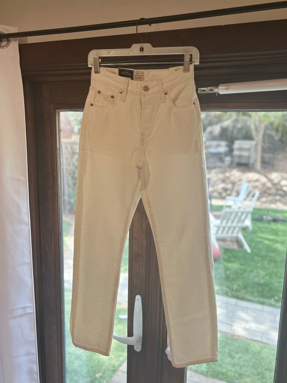 NWT Levi’s 501 Original Straight Leg Jeans, Women’s Size 0, W23 L30, Off White - Picture 3 of 13